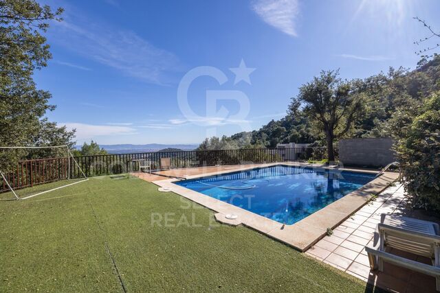 Exclusive house in Les Pedritxes