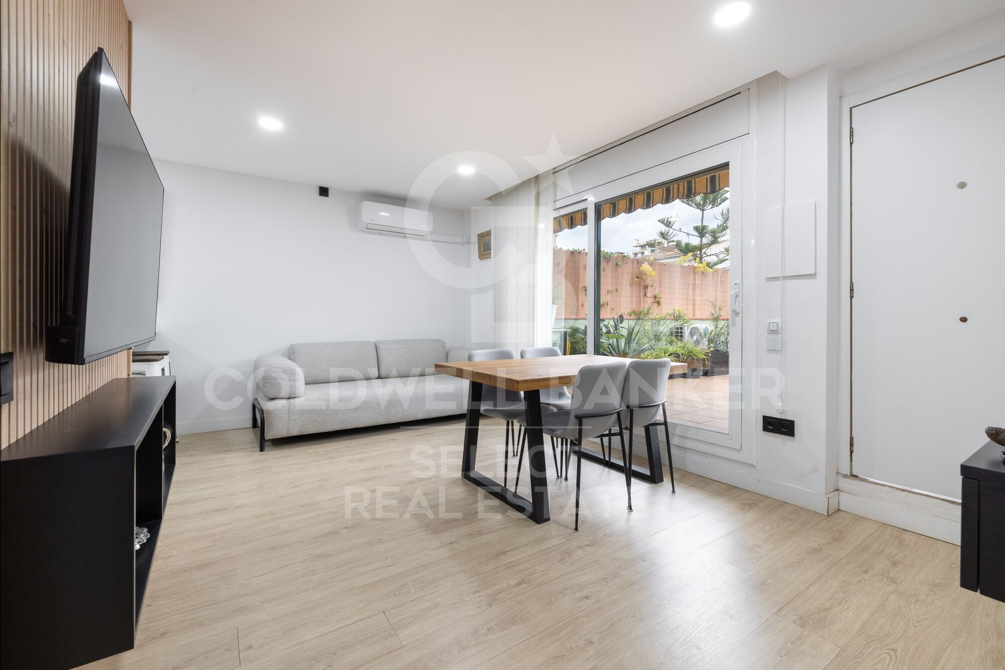 Beautiful ground floor completely renovated