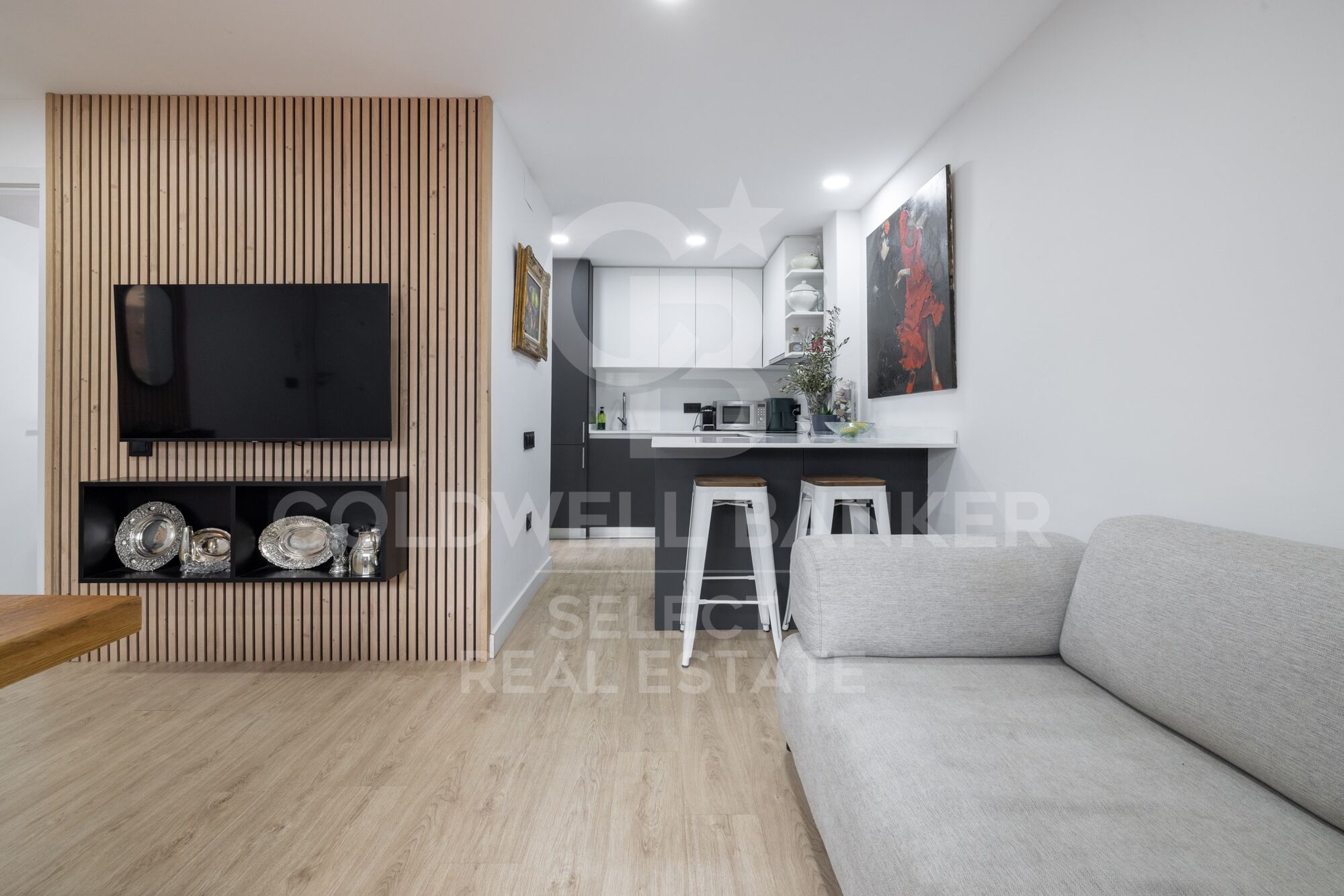 Beautiful ground floor completely renovated