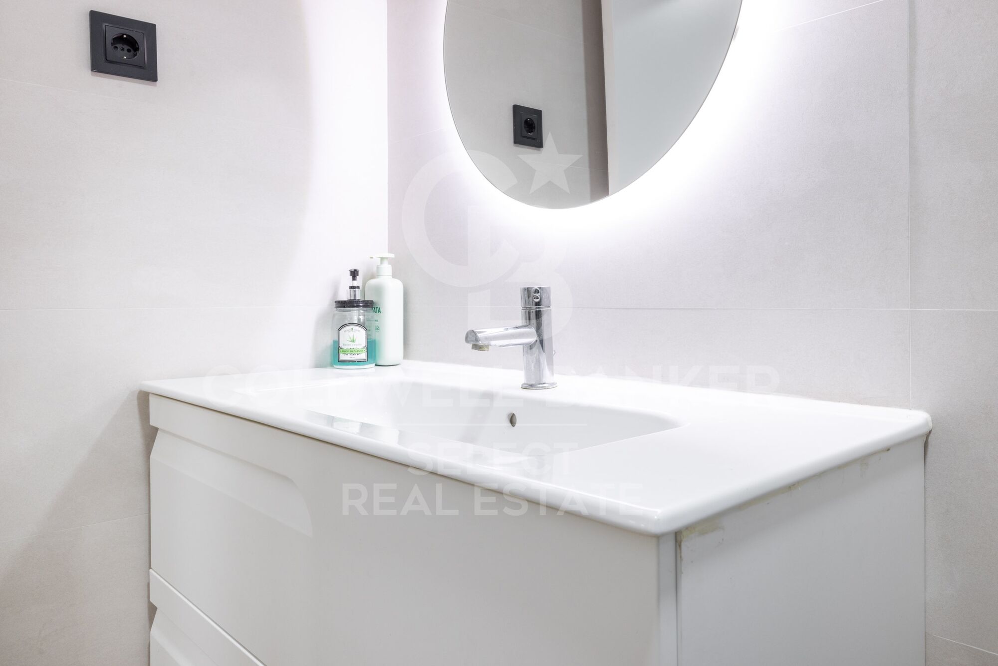 Beautiful ground floor completely renovated