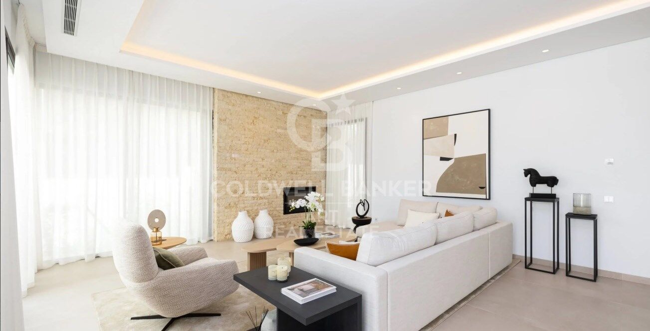 Exclusiva villa en una promoción privada de lujo en la Milla de Oro de Marbella