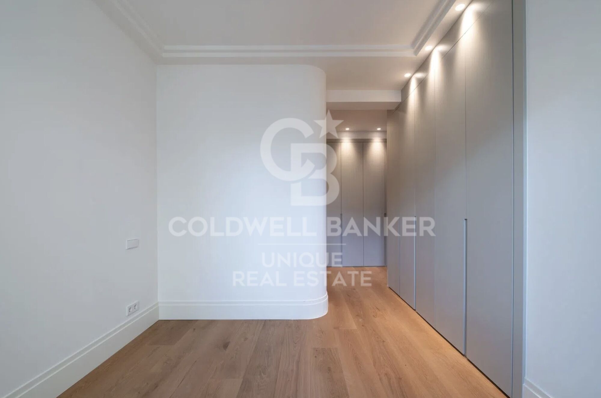 Renovierte Außenwohnung in Chamberí, Madrid