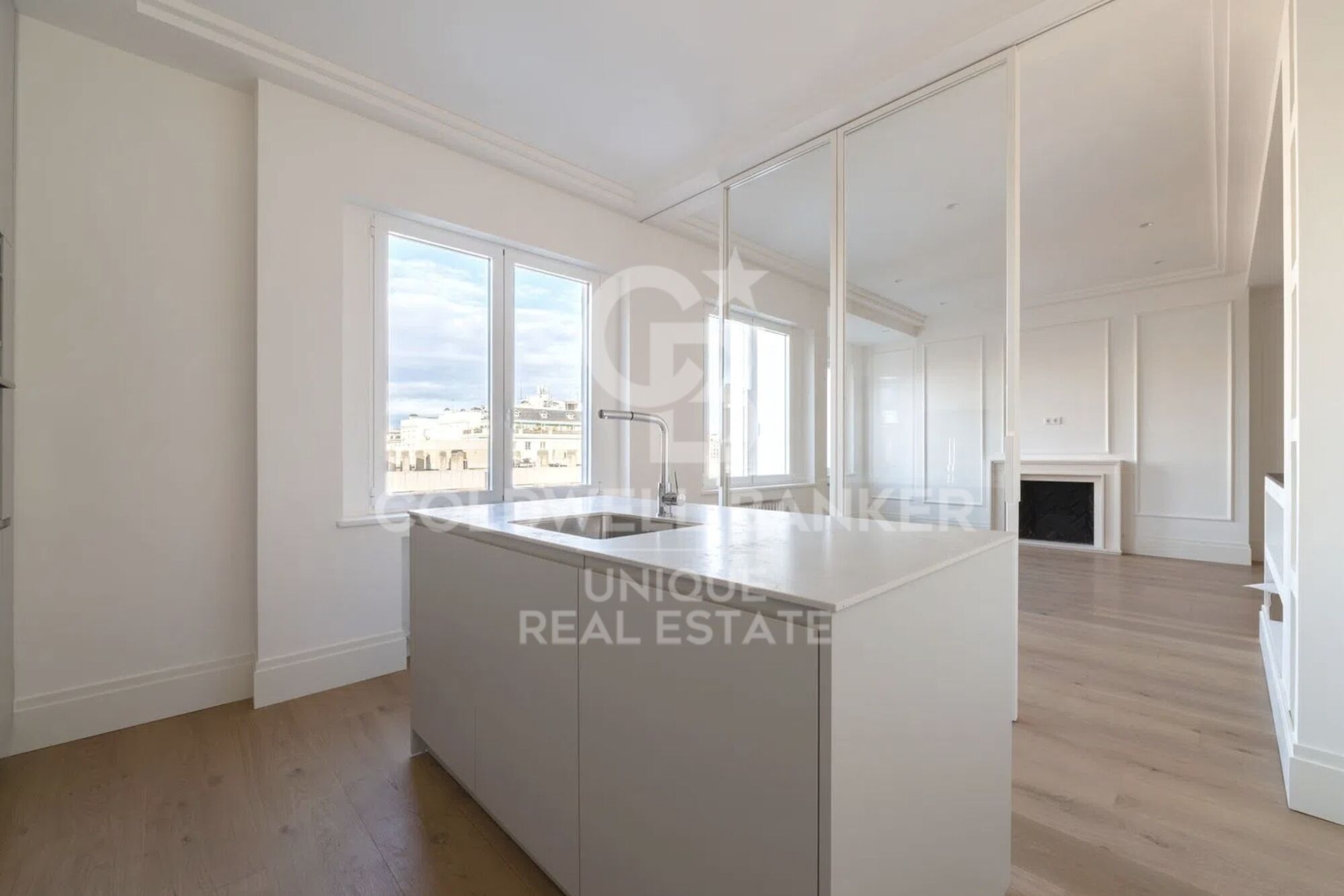 Appartement extérieur rénové à Chamberí, Madrid