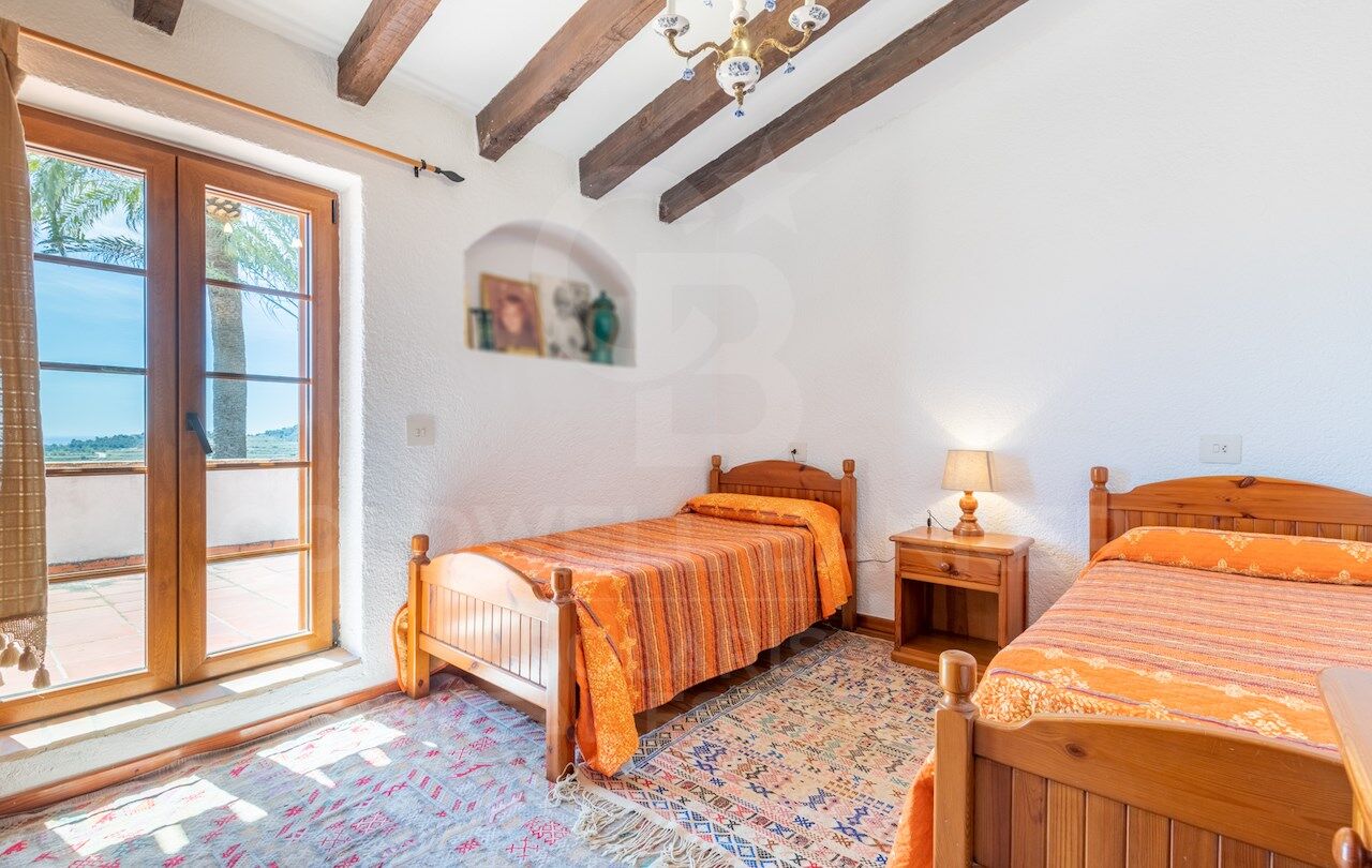 Finca in Teulada with magnificent panoramic views