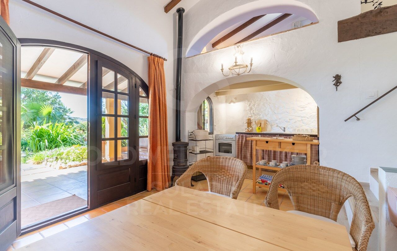 Finca in Teulada mit herrlichem Panoramablick auf das Meer