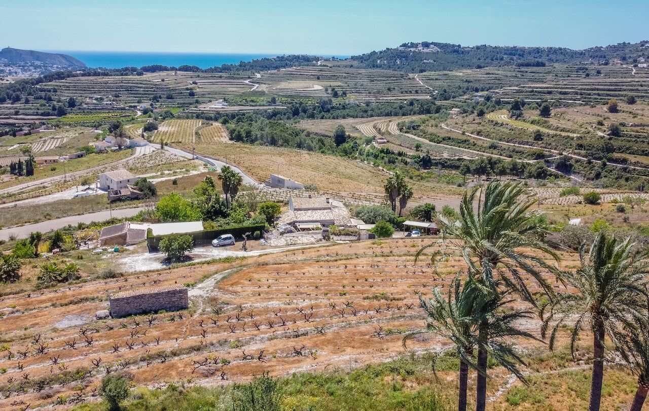 Finca en Teulada con magnificas vistas panorámicas al mar