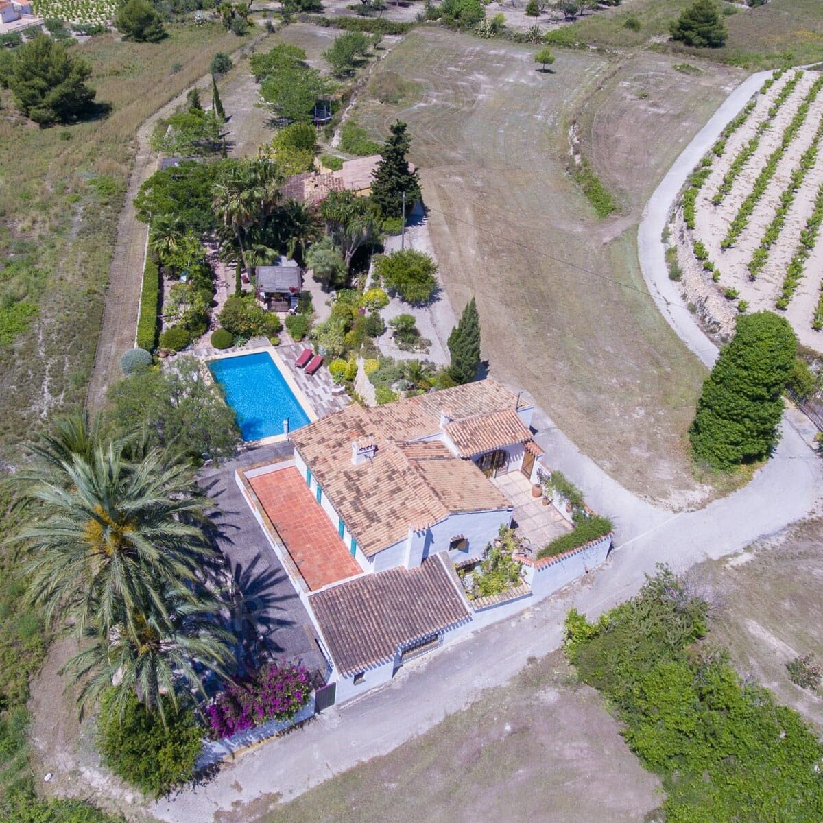 Finca en Teulada con magnificas vistas panorámicas al mar