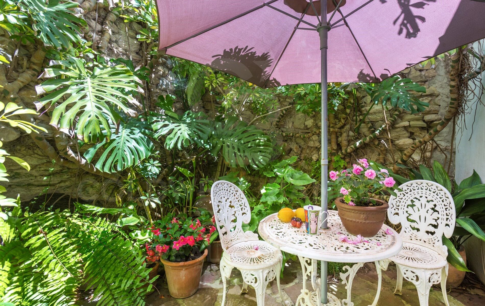 Finca in Teulada with magnificent panoramic views