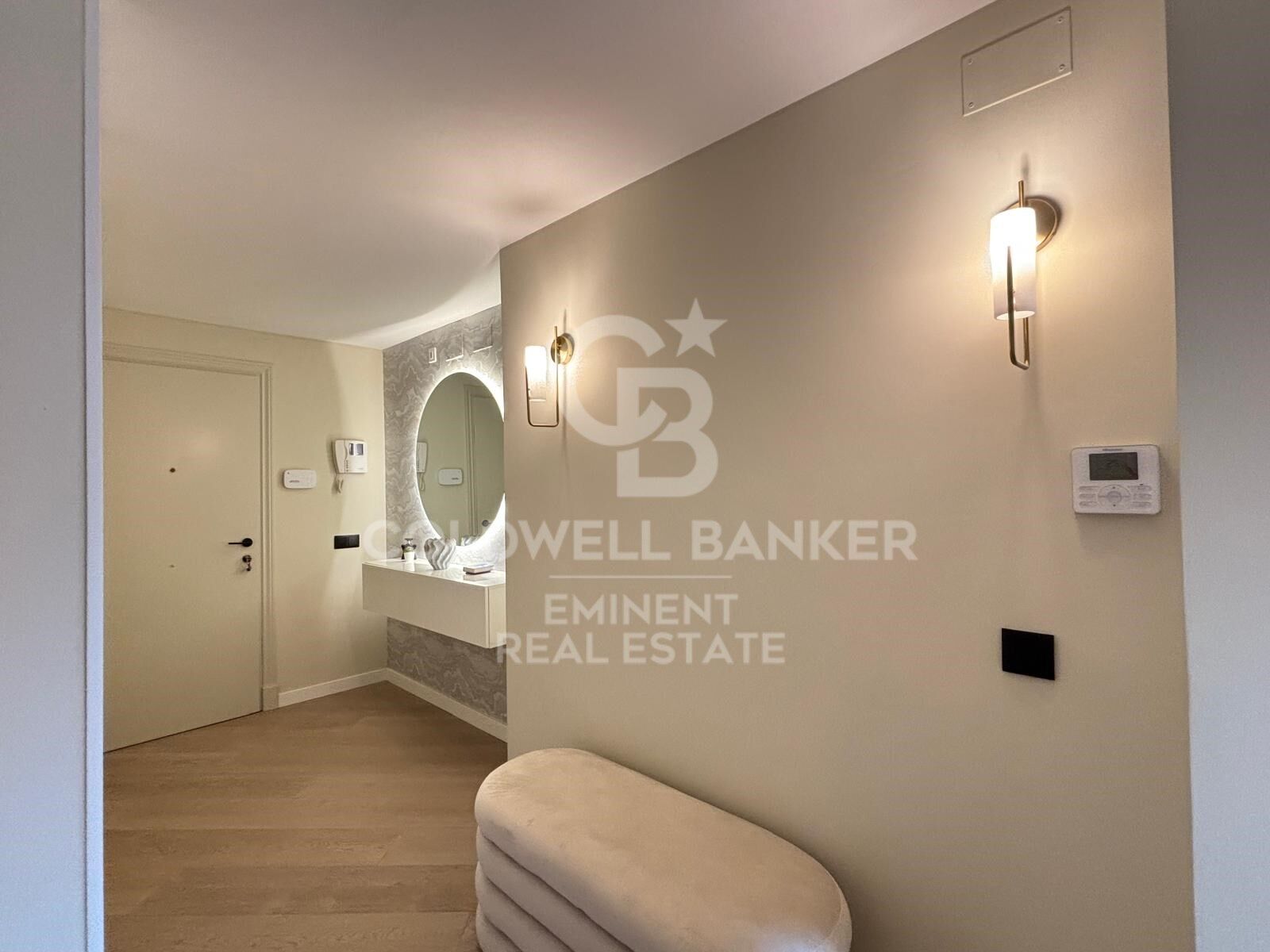 Exclusive apartment on Paseo de Gracia with unobstructed views.