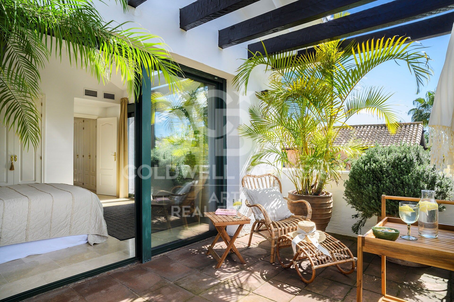 Wunderschöne Bali-Villa an der Neuen Goldenen Meile