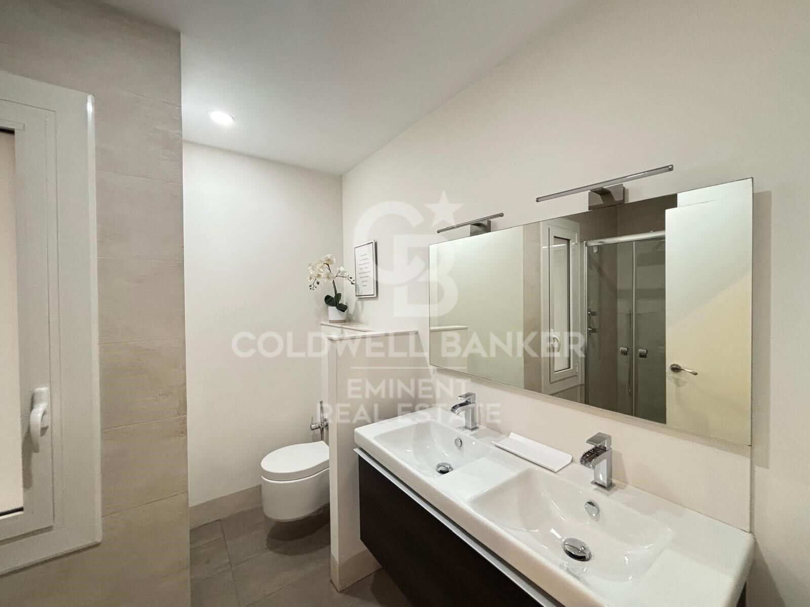 Flat 3 Bedrooms Sale Barcelona