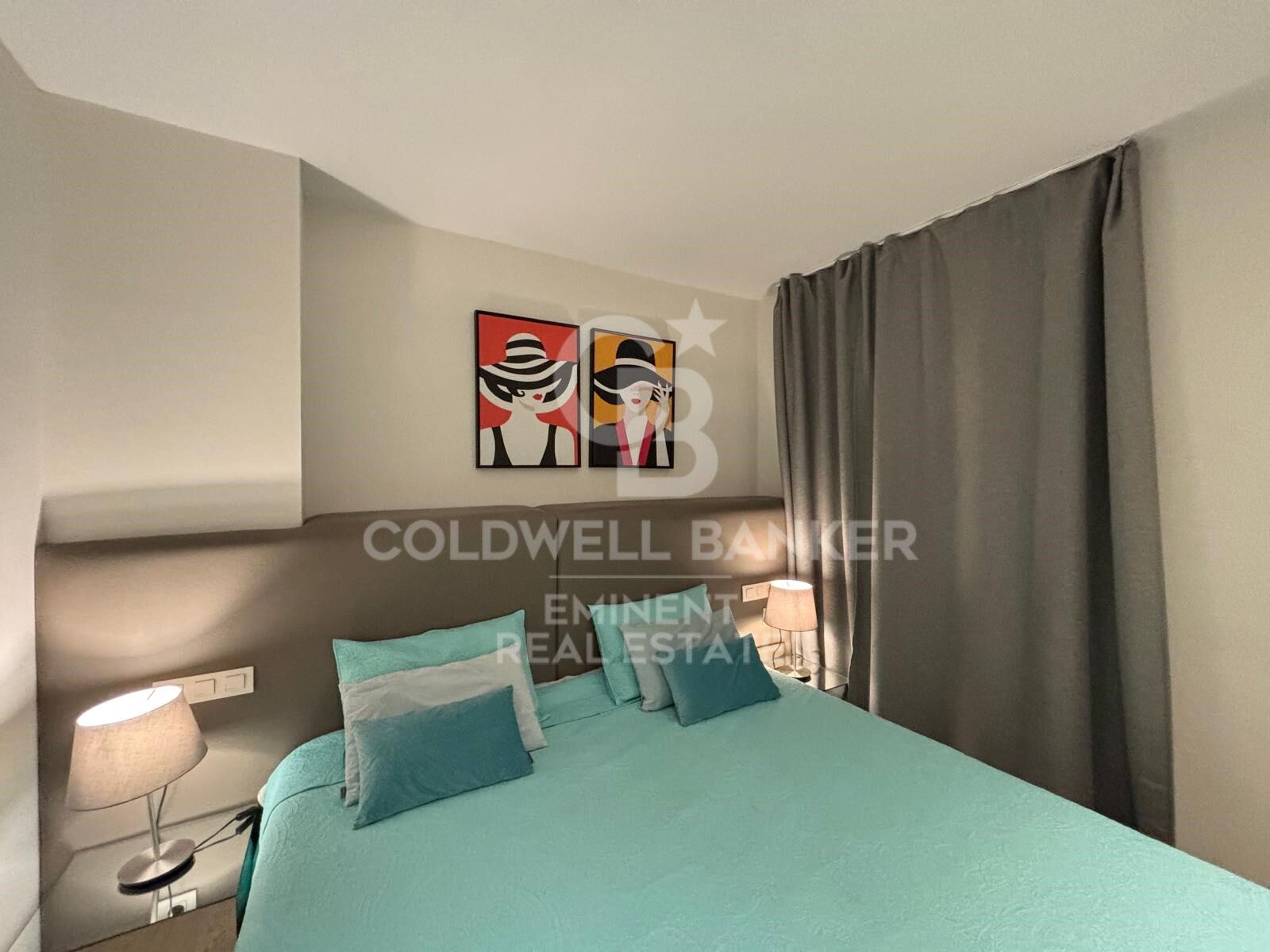 Flat 3 Bedrooms Sale Barcelona