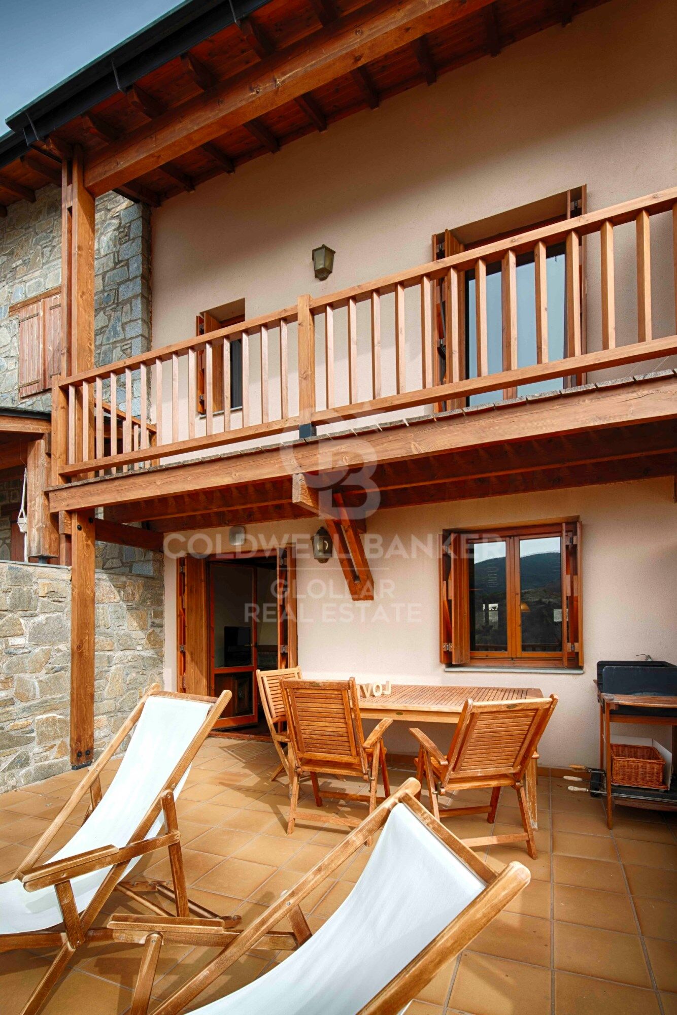 House 3 Bedrooms Sale Osséja