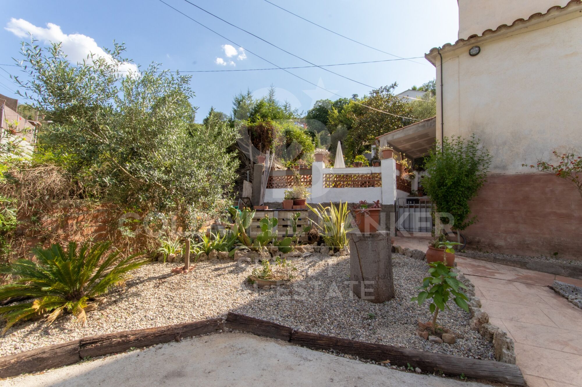 Encantadora casa para dos familias