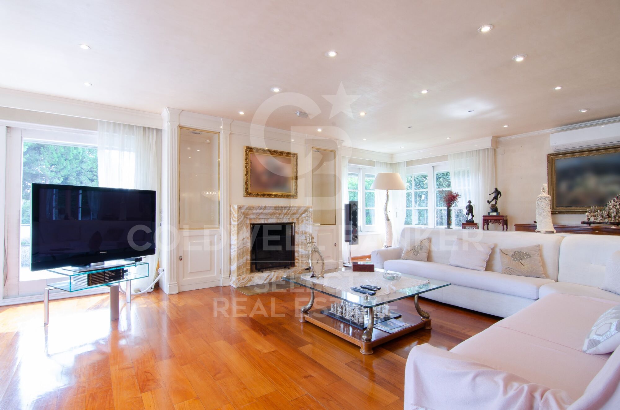 MAGNIFICENT AND STATELY IN BELLATERRA