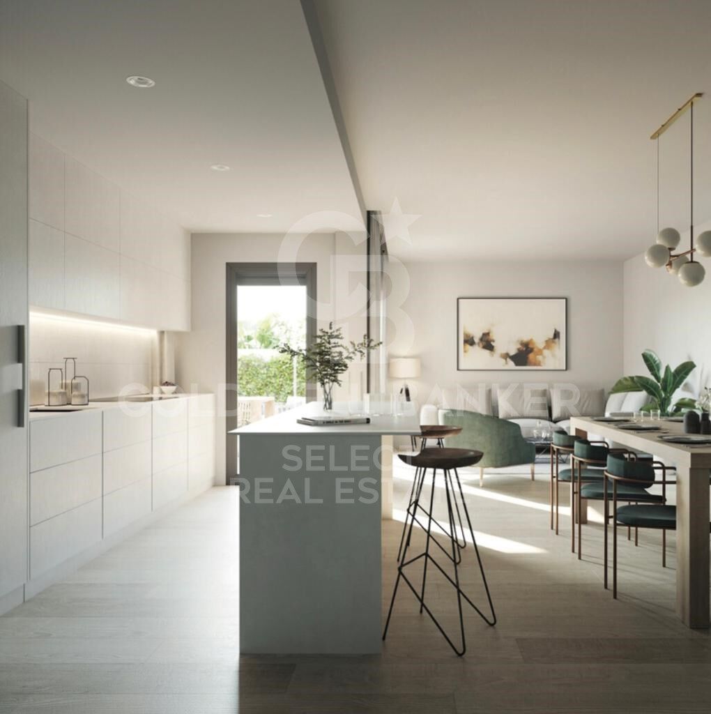 Fantastic first floor duplex with 20 m2 terrace