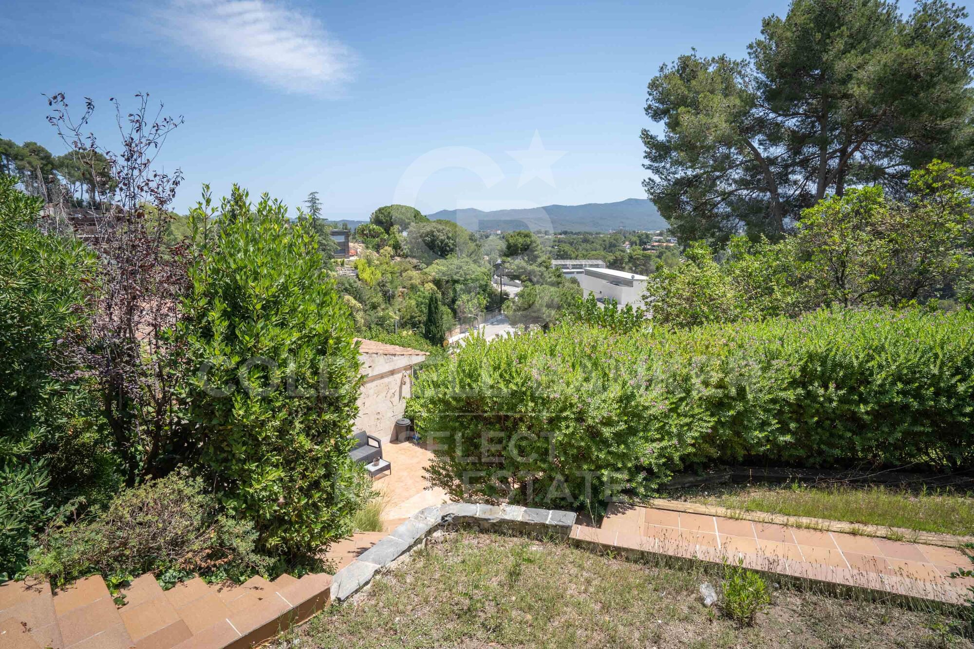 Casa en una sola planta con vistas espectaculares en Bellaterra