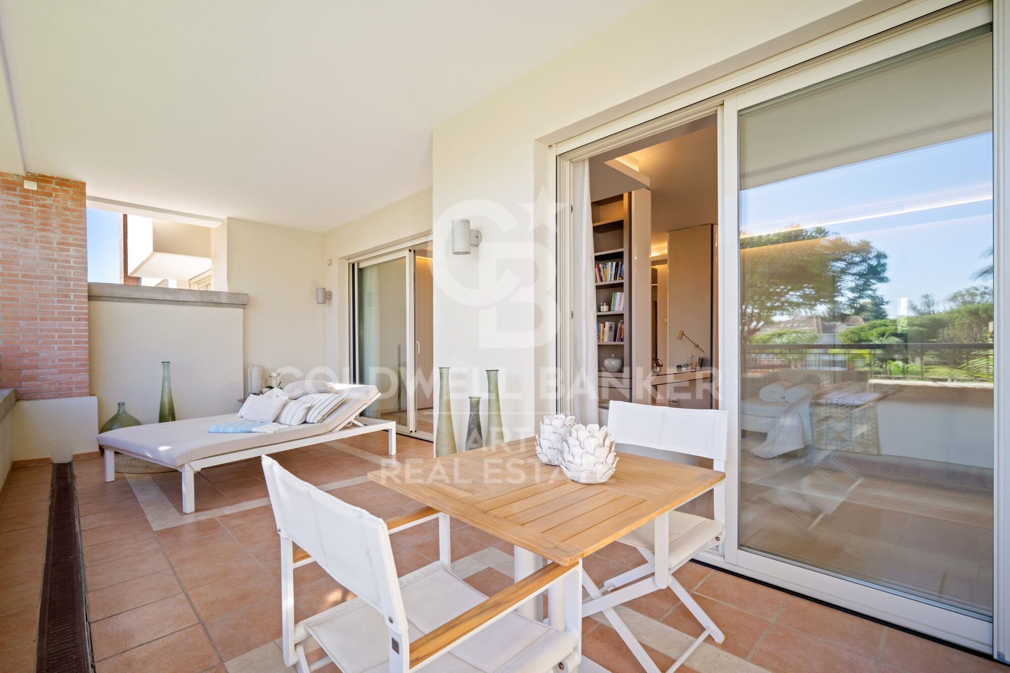 Exclusivo apartamento doble listo para entrar a vivir en Milla de Oro- Marbella