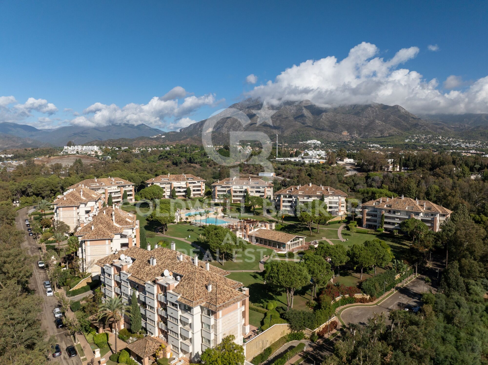 Exclusive Dual Apartment, Ready to Move In, Golden Mile - Marbella