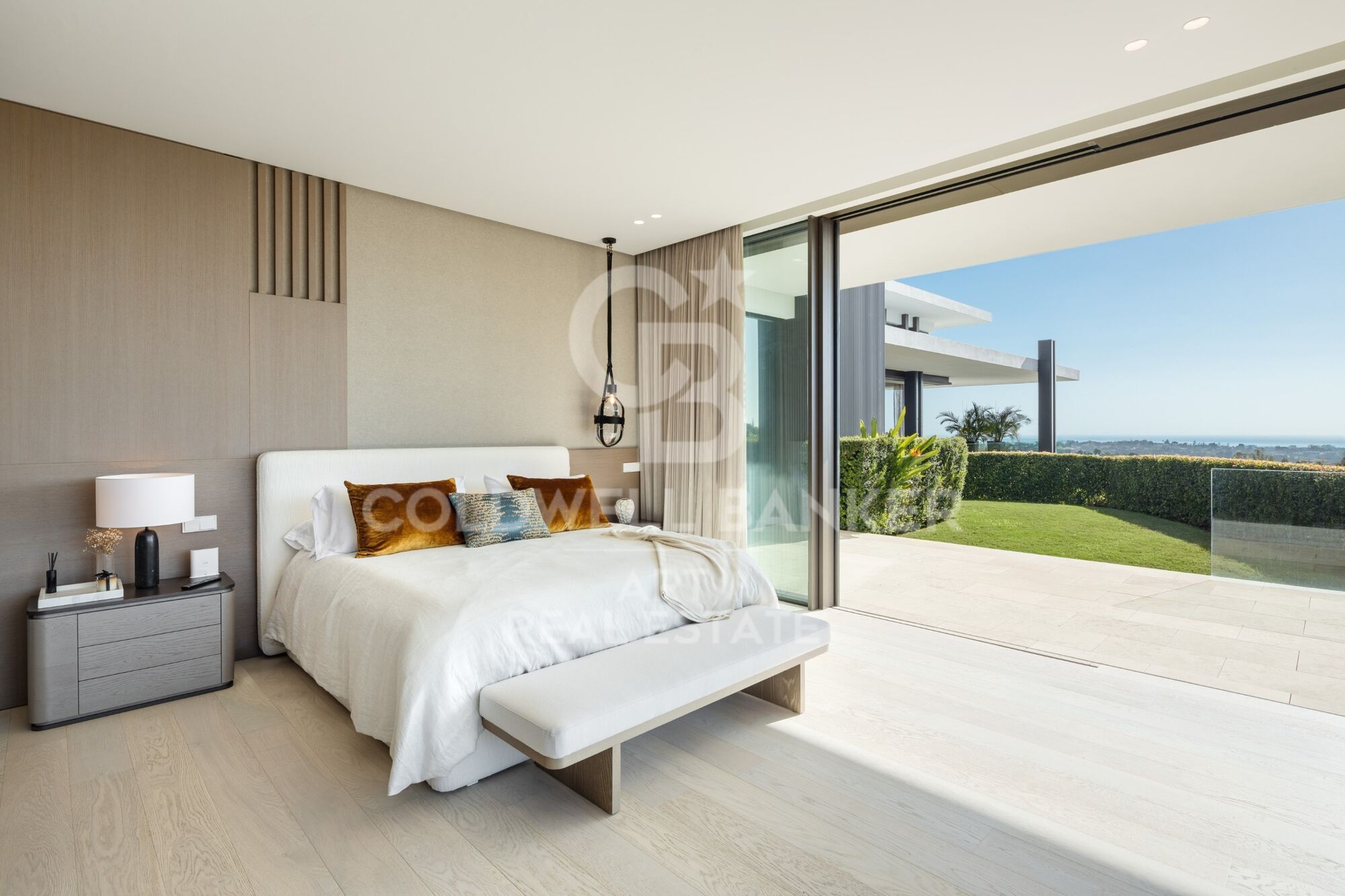 Exclusiva villa de diseño arquitectónico en La Quinta, Benahavís