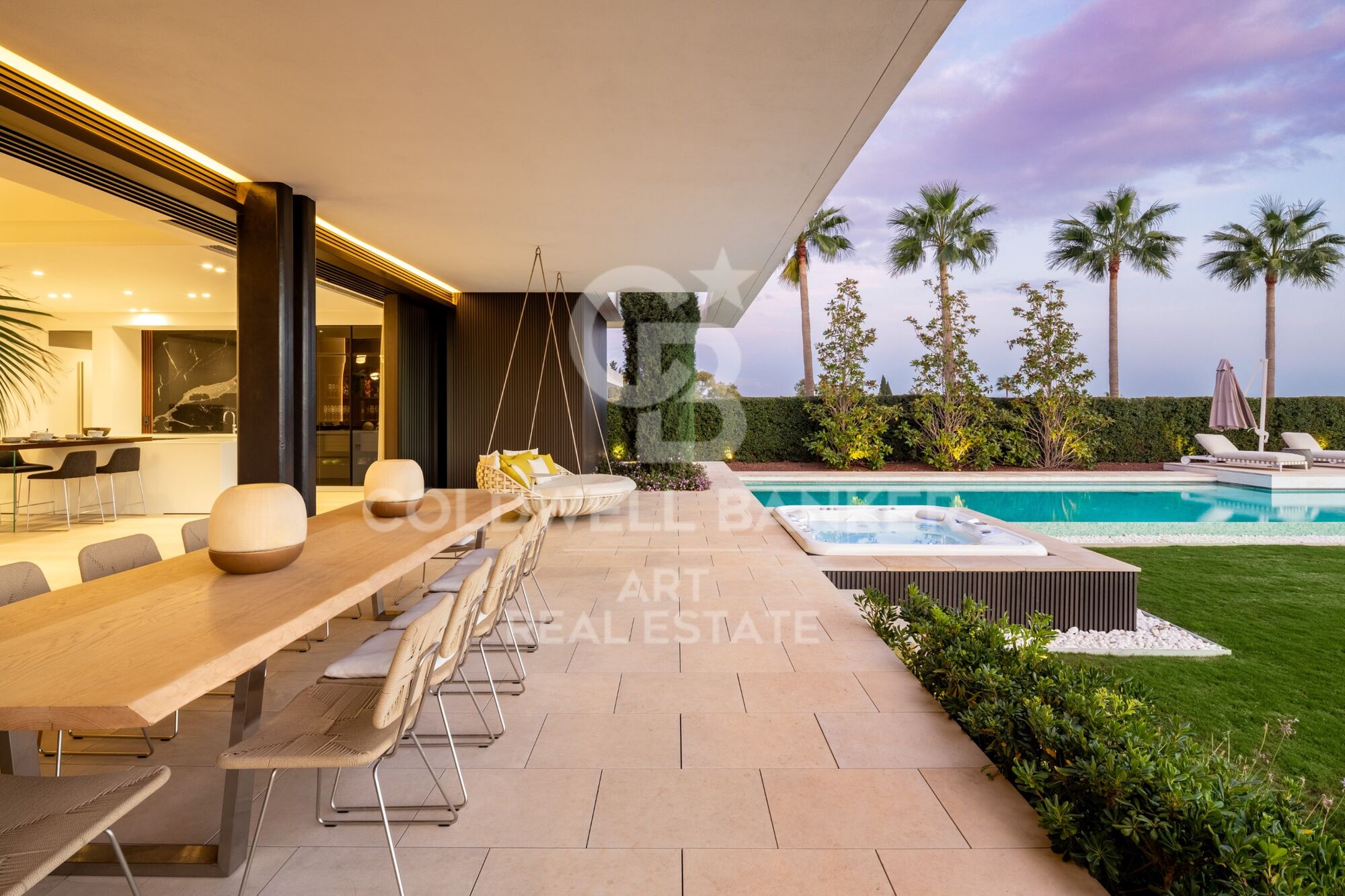 Exclusiva villa de diseño arquitectónico en La Quinta, Benahavís