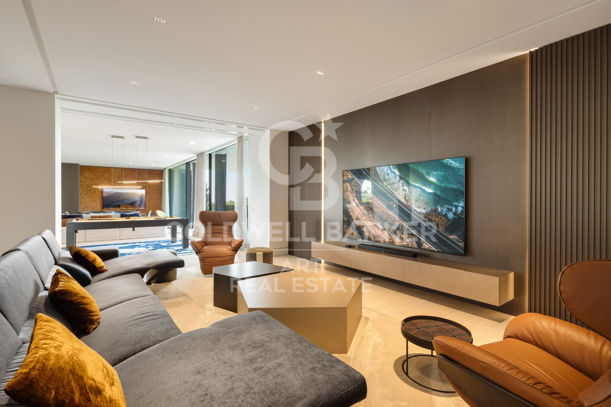 Exclusiva villa de diseño arquitectónico en La Quinta, Benahavís