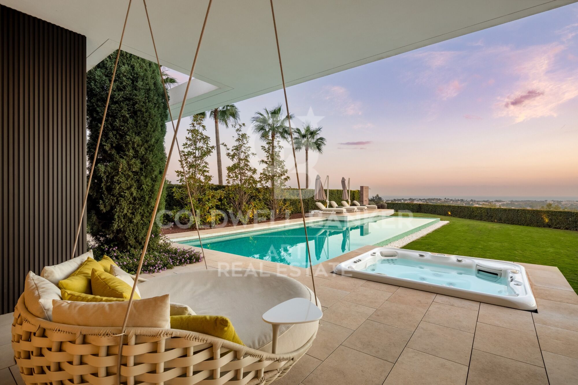 Exclusive architectural design villa in La Quinta, Benahavís