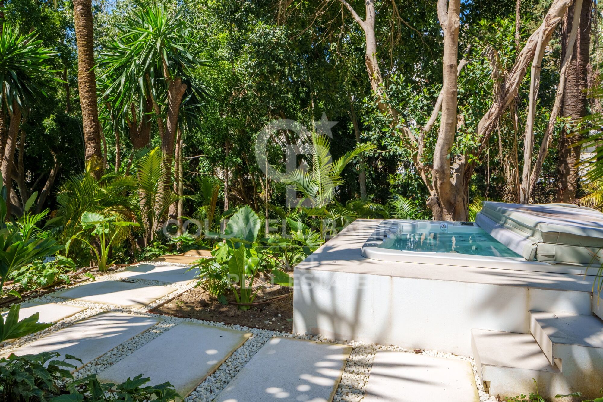 Preciosa villa en el corazón de Las Brisas, Marbella