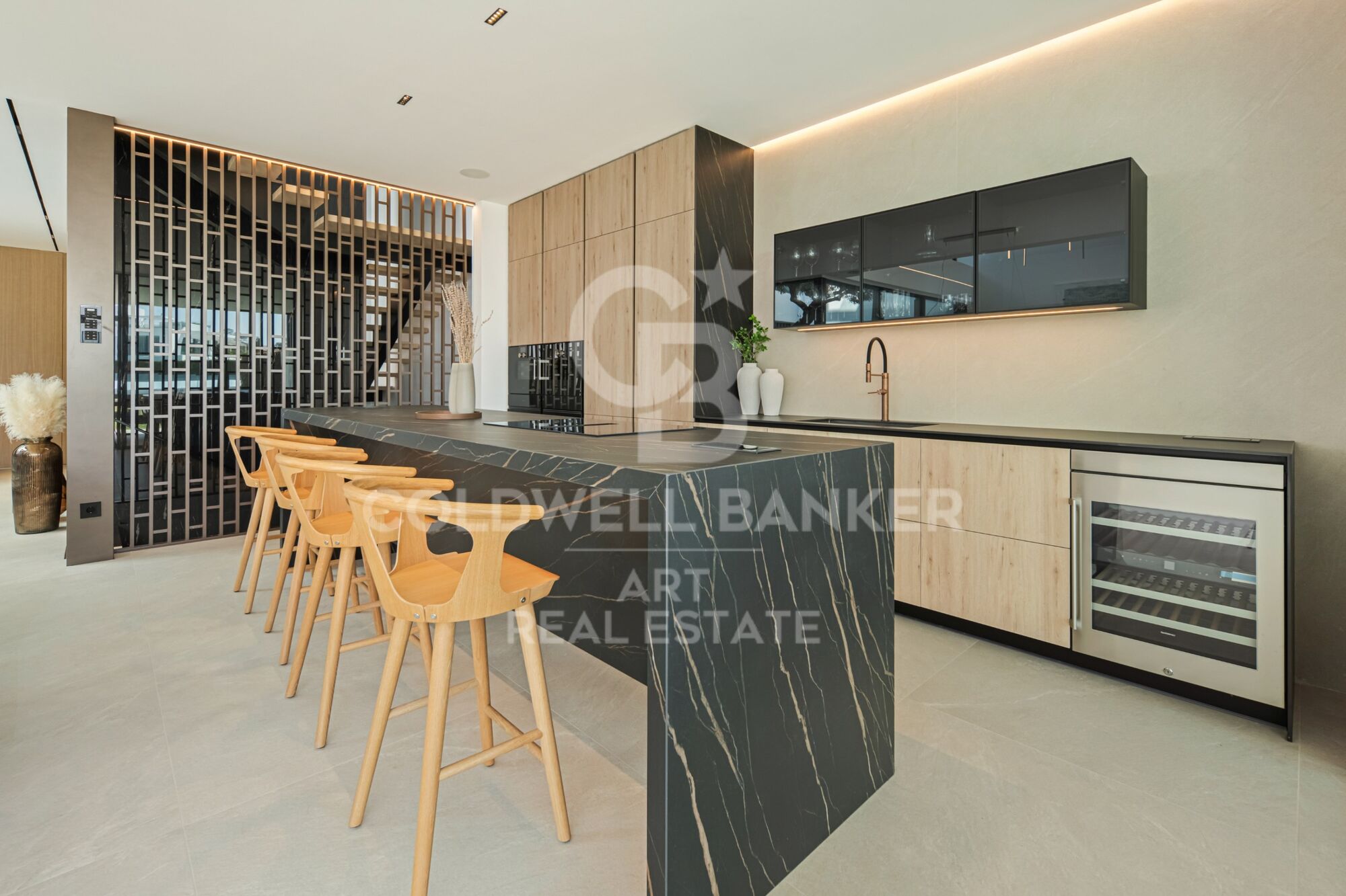 Spectacular villa located in the most exclusive area of Marbella's Golden Mile.