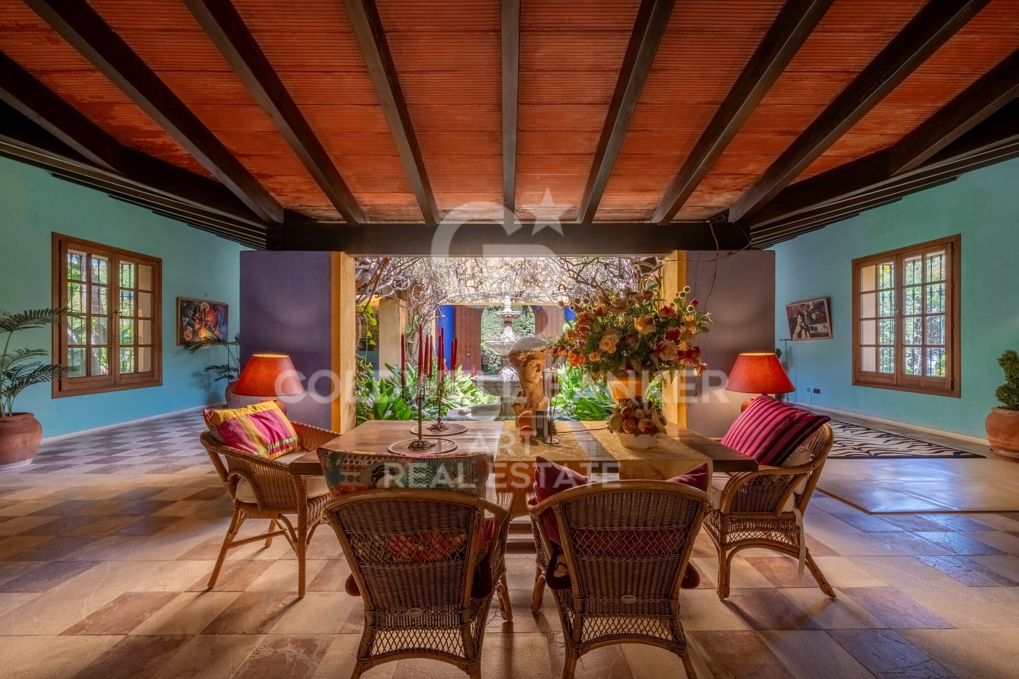 Elegante freistehende Villa mit höchster Privatsphäre in Guadalmina Baja, Marbella