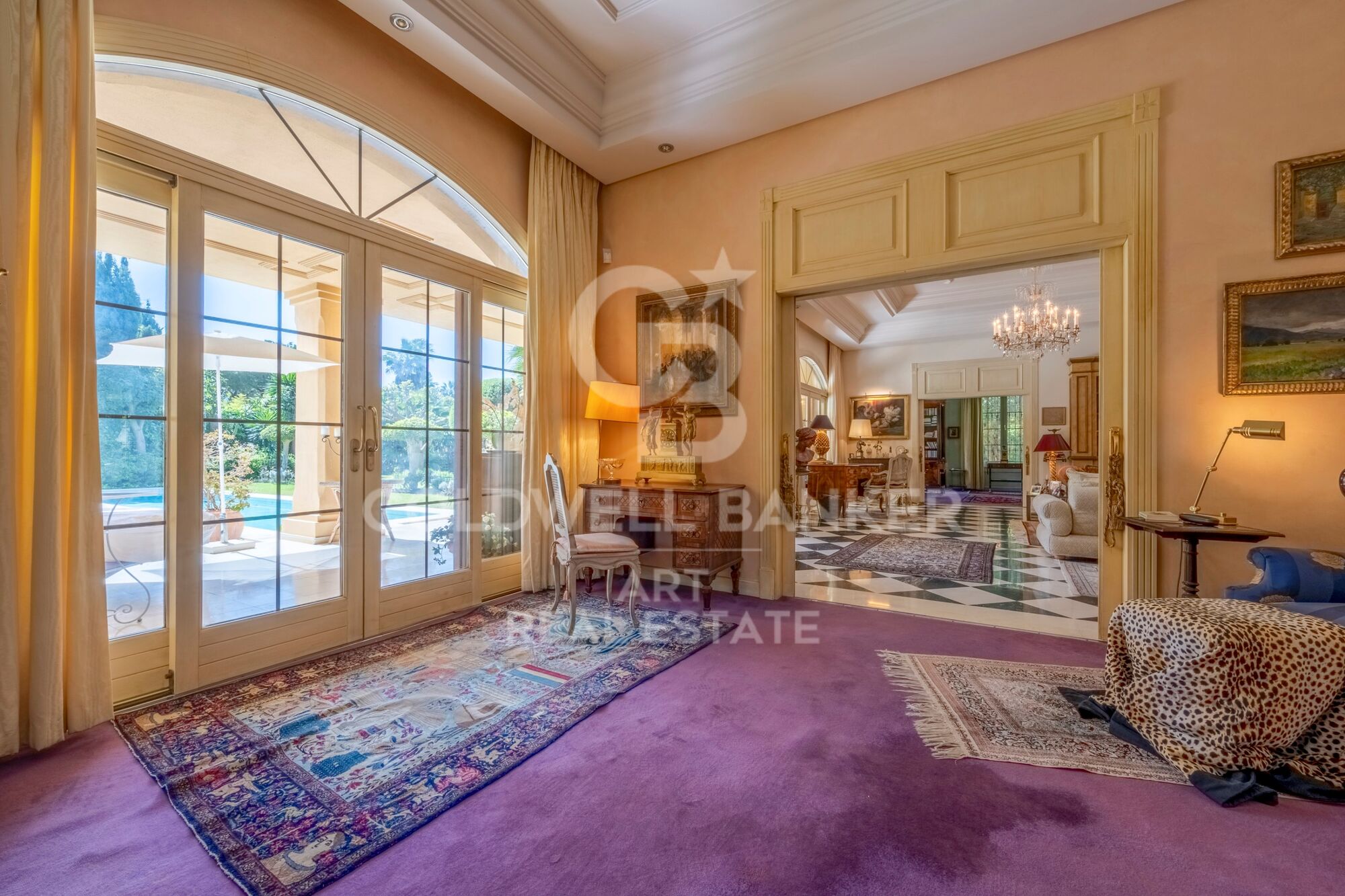 Elegante freistehende Villa mit höchster Privatsphäre in Guadalmina Baja, Marbella