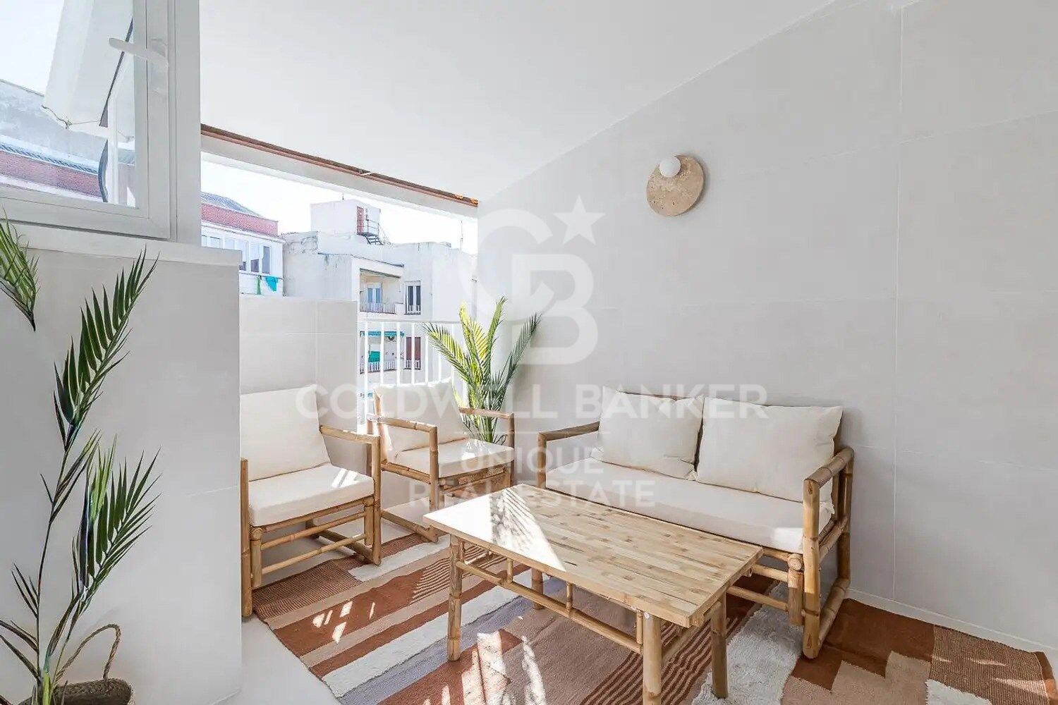 Maravilloso ático con terraza totalmente reformado