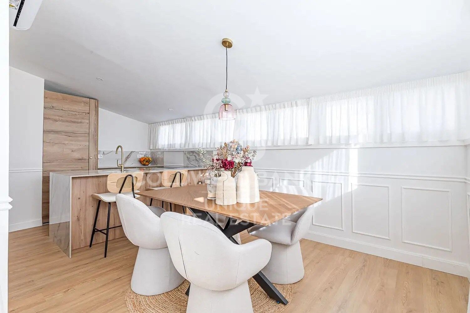 Maravilloso ático con terraza totalmente reformado