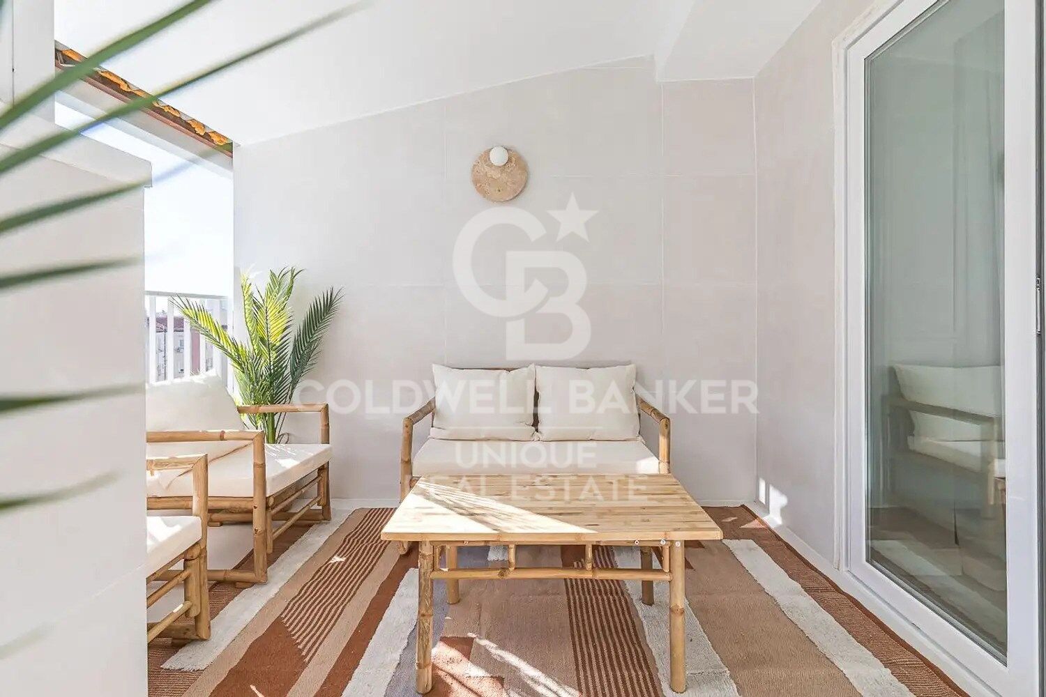 Maravilloso ático con terraza totalmente reformado