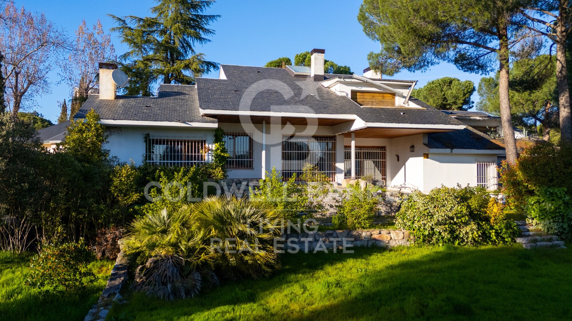 Villa plain-pied 8 Pièces Acheter Pozuelo de Alarcón