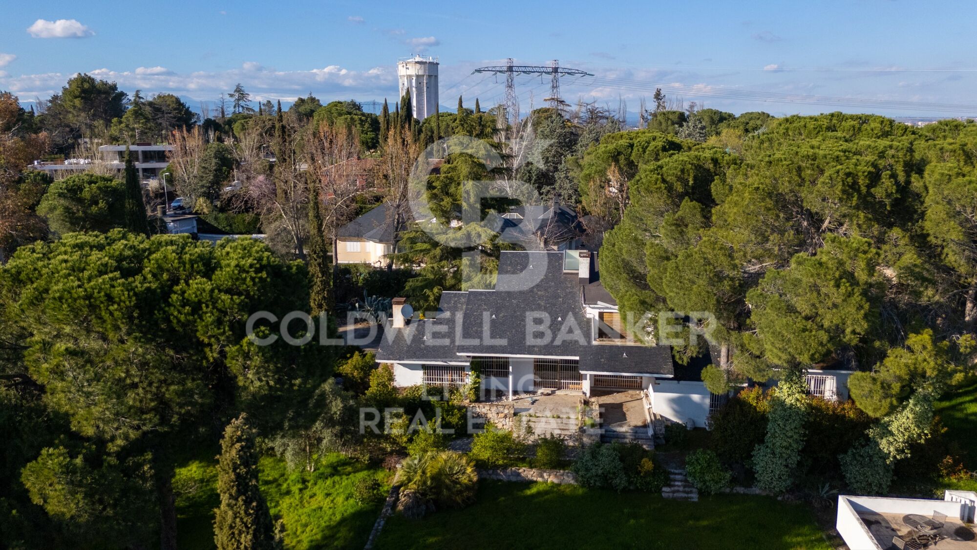 House with land 7 Bedrooms Triplex Sale Pozuelo de Alarcón