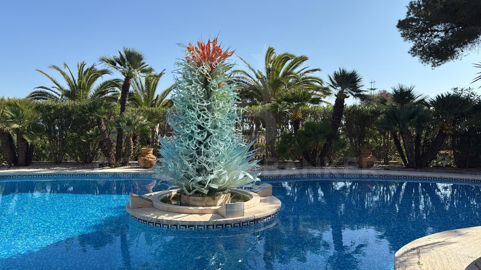 Erstaunliche Villa mit Meerblick