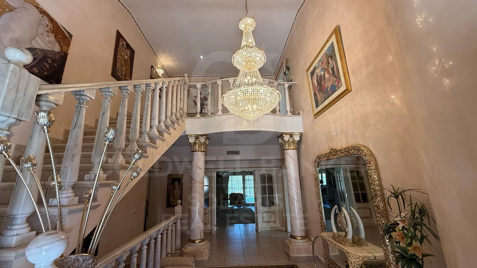 Erstaunliche Villa mit Meerblick