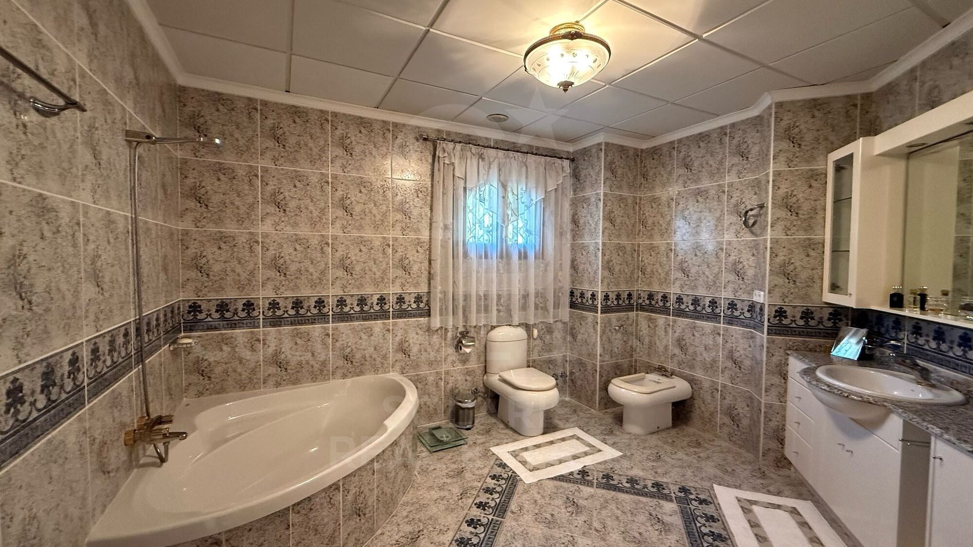 Erstaunliche Villa mit Meerblick