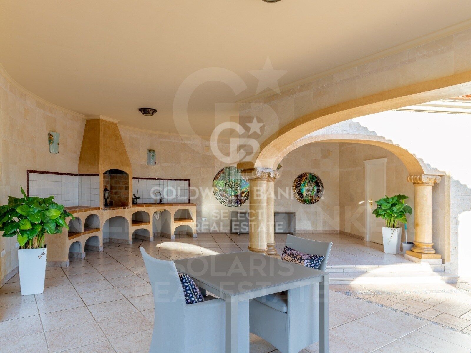 Erstaunliche Villa mit Meerblick