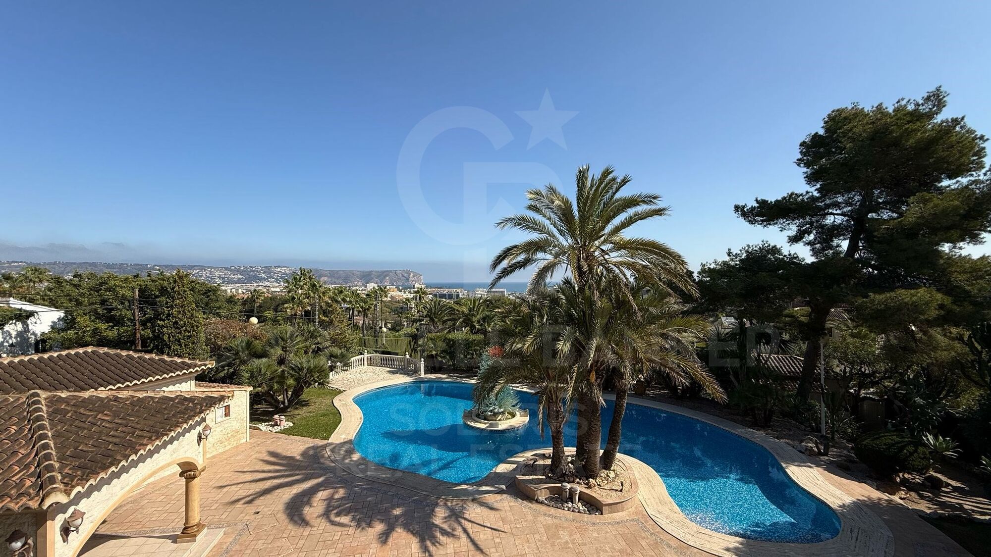 Villa increíble con vistas al mar