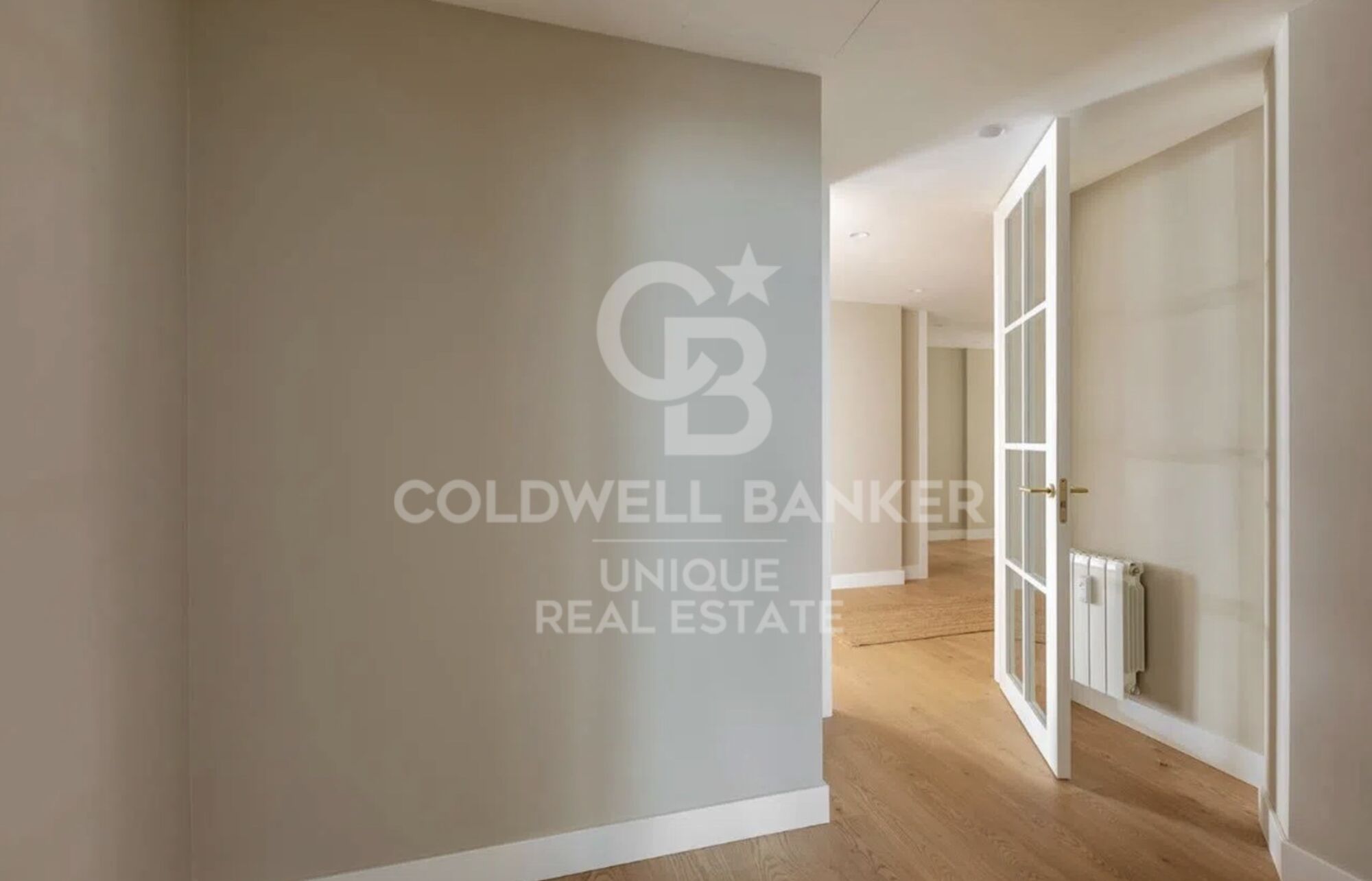 Piso exterior reformado con terraza en Tetúan, Madrid