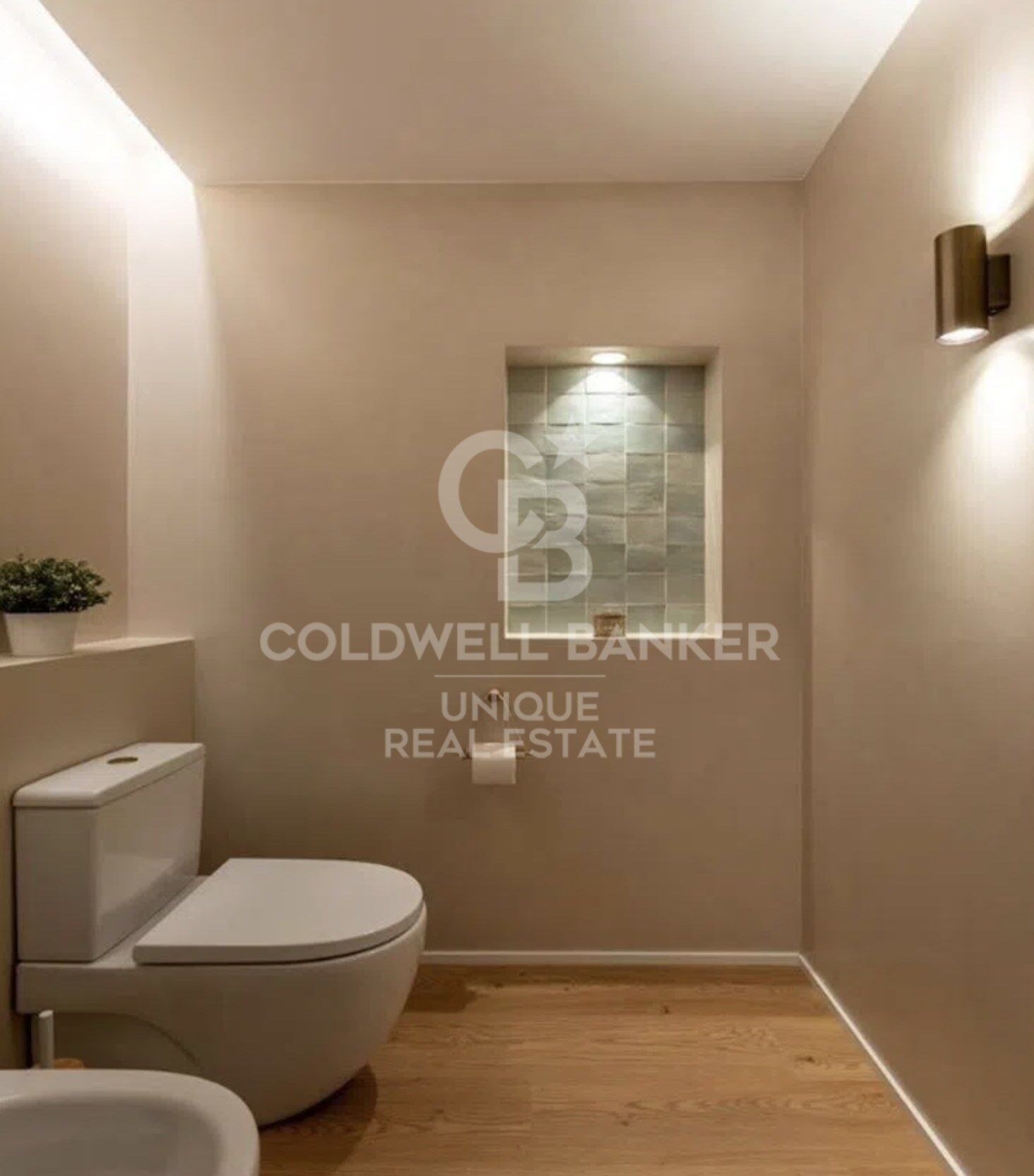 Piso exterior reformado con terraza en Tetúan, Madrid