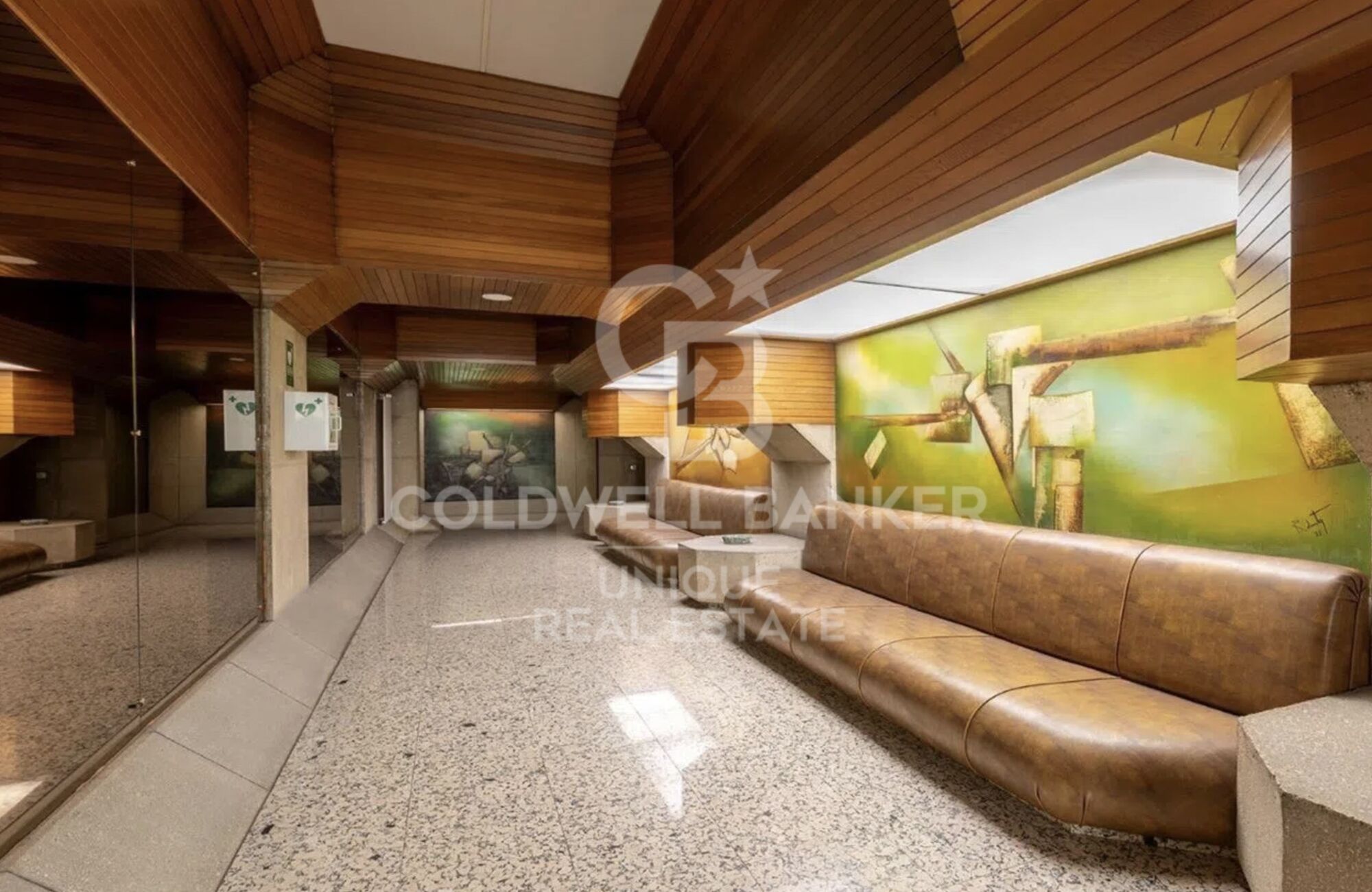 Piso exterior reformado con terraza en Tetúan, Madrid