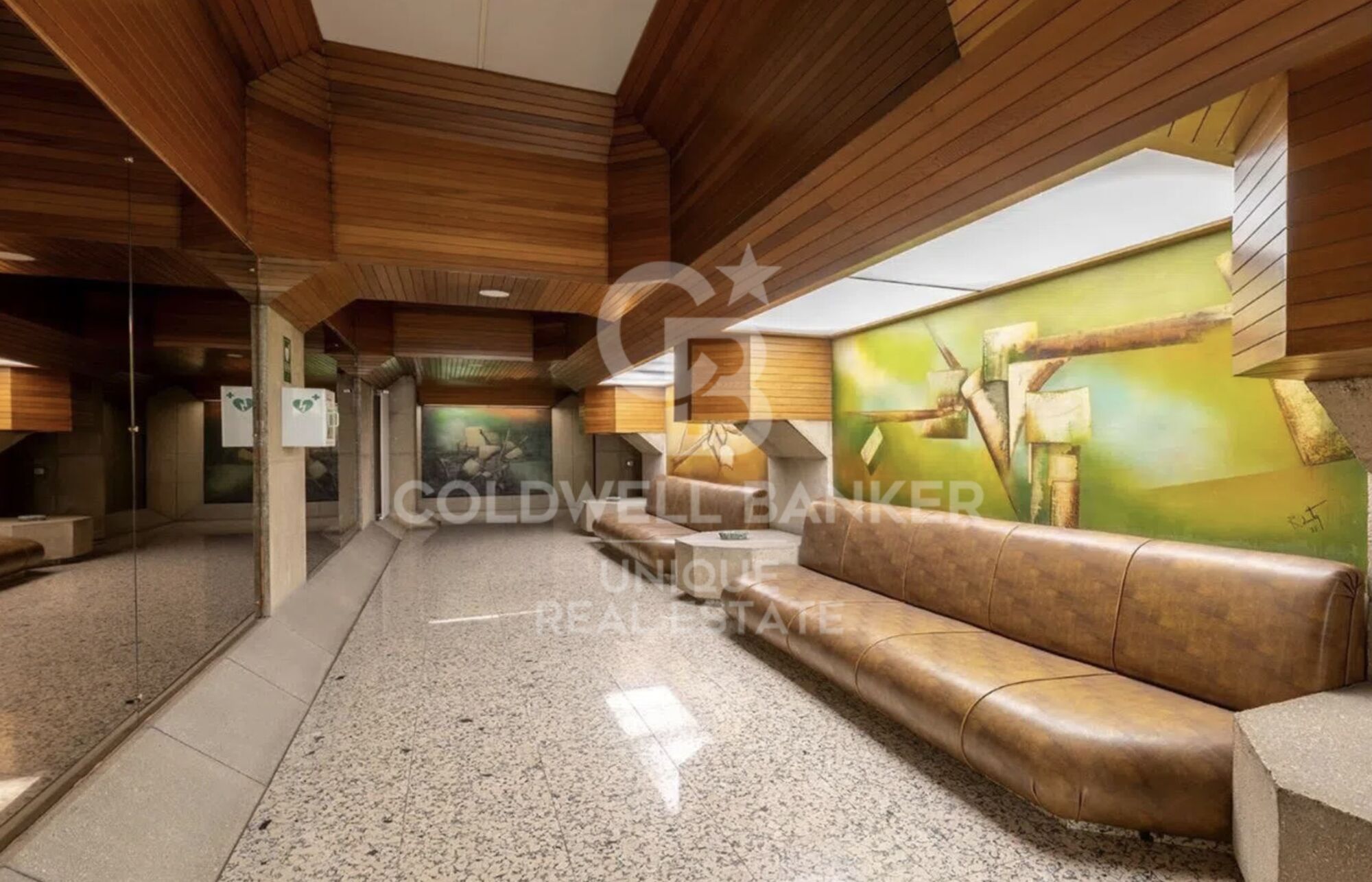 Piso exterior reformado con terraza en Tetúan, Madrid