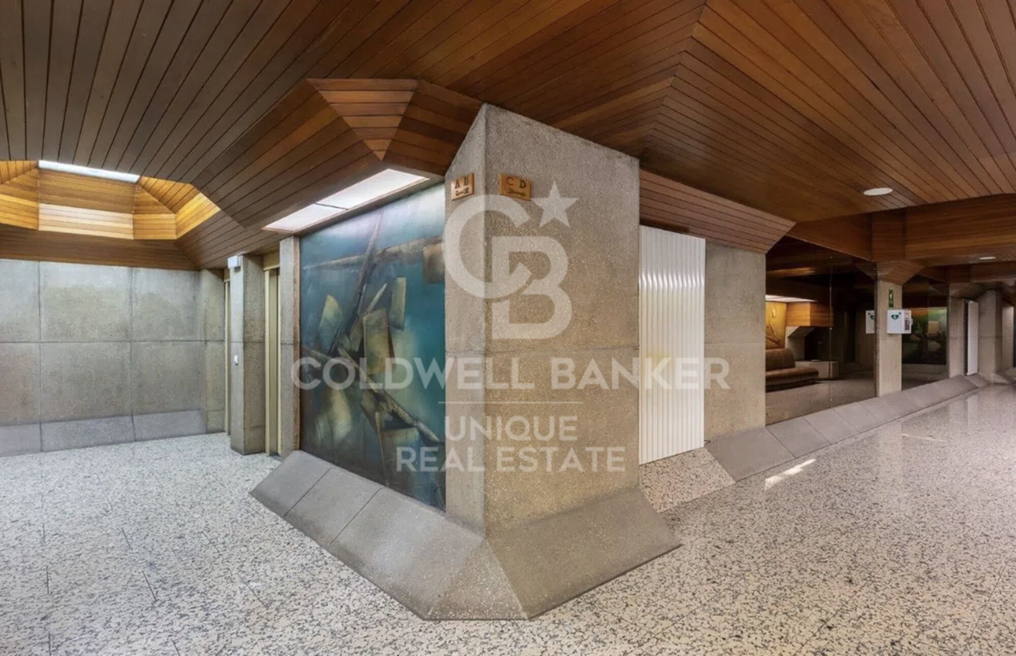 Piso exterior reformado con terraza en Tetúan, Madrid