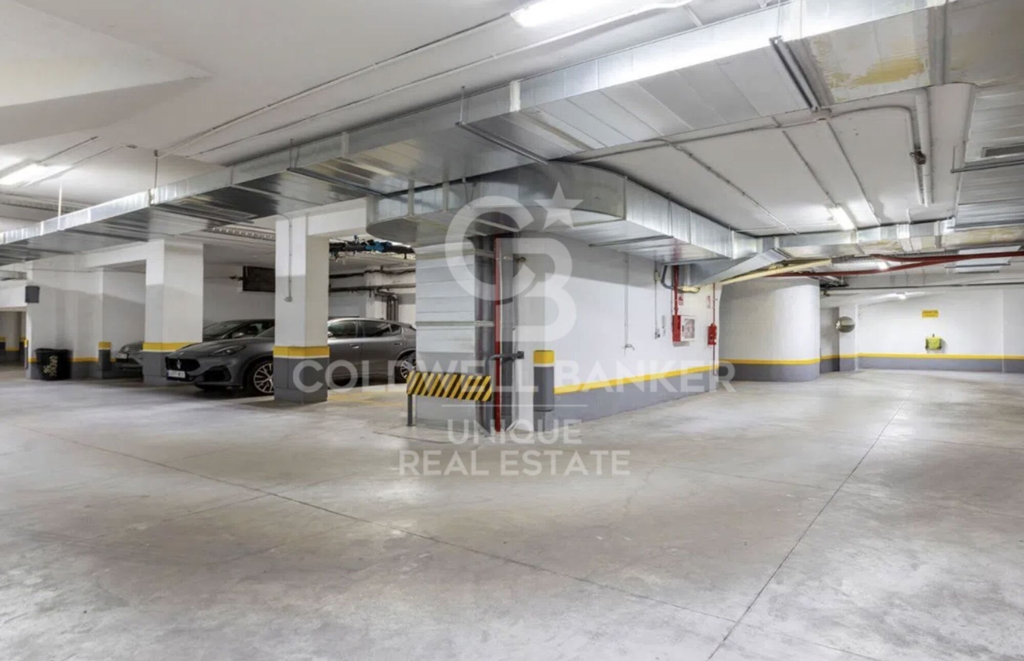 Piso exterior reformado con terraza en Tetúan, Madrid