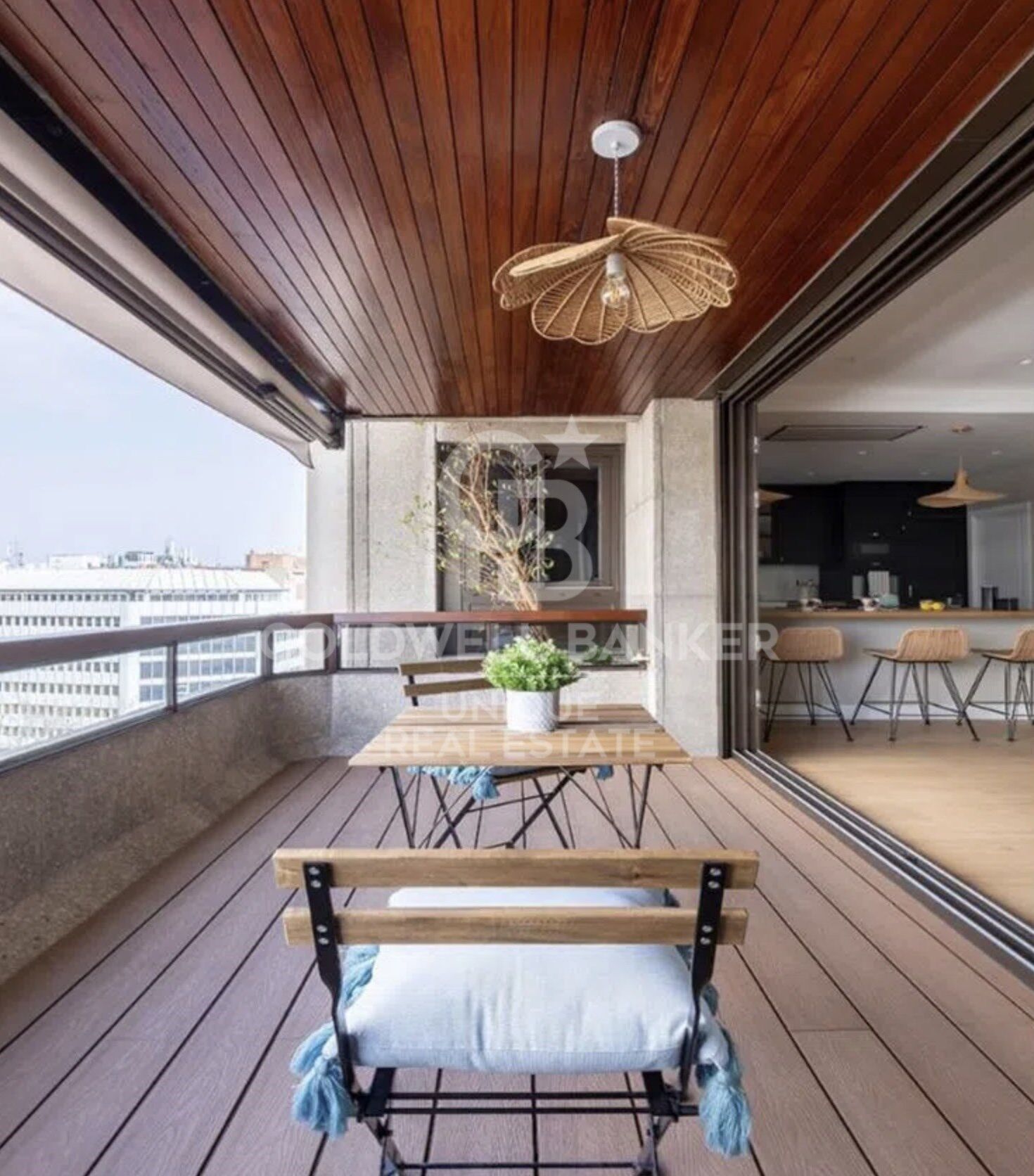 Renovierte Außenwohnung mit Terrasse in Tetuán, Madrid
