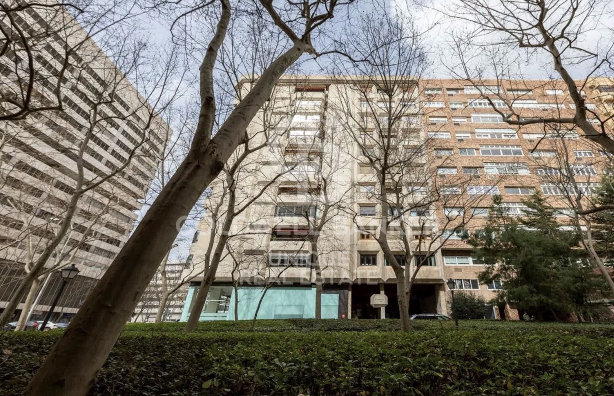 Renovated exterior apartment with terrace in Tetuán, Madrid