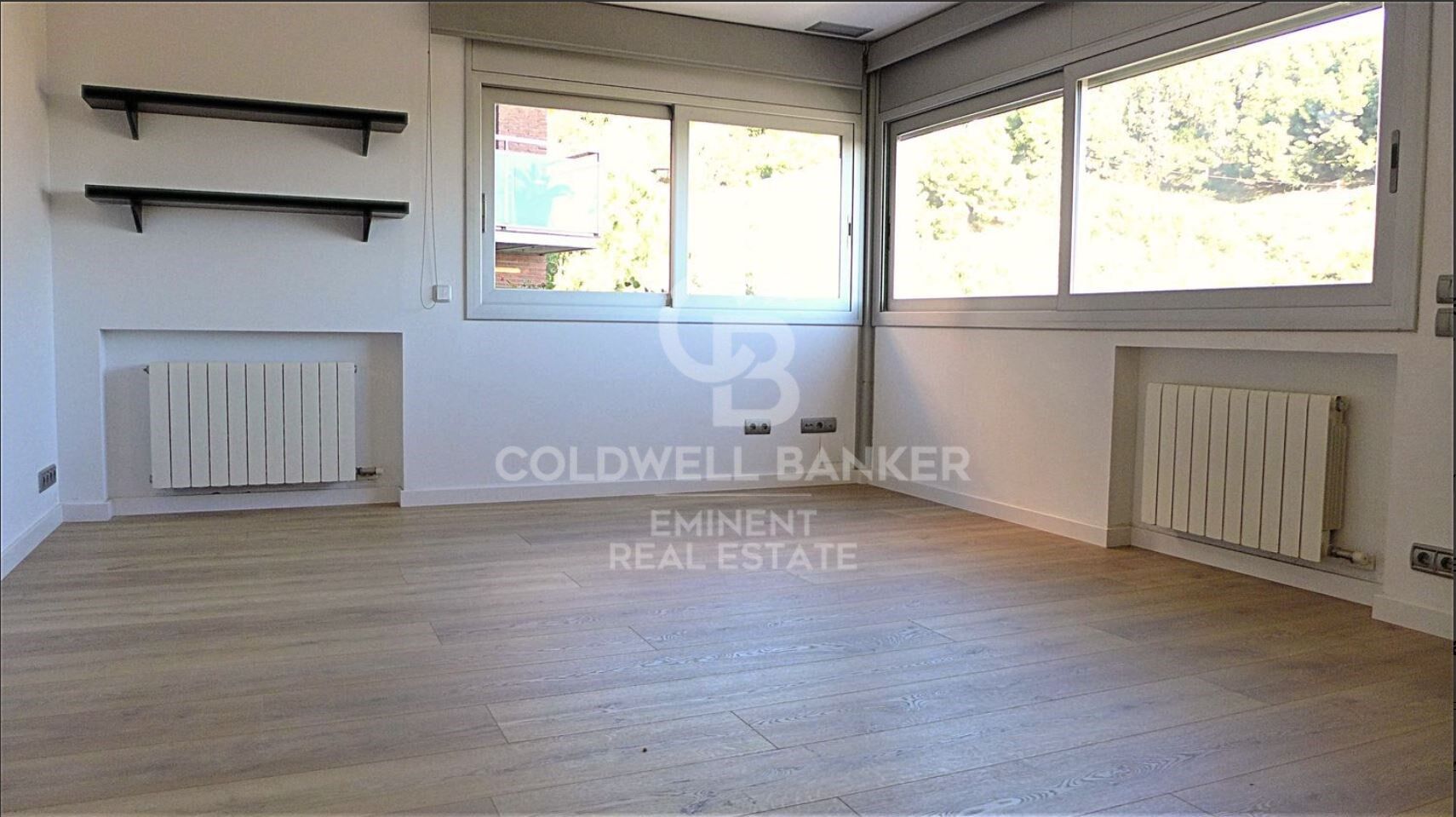 Flat 3 Bedrooms Sale Barcelona